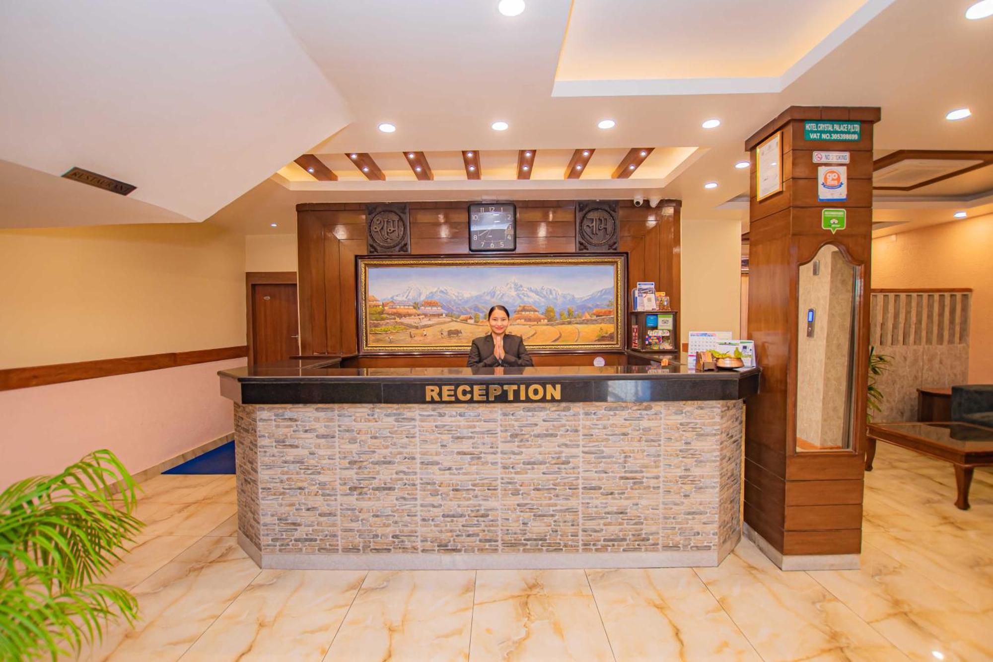 Hotel Crystal Palace Pokhara Kültér fotó